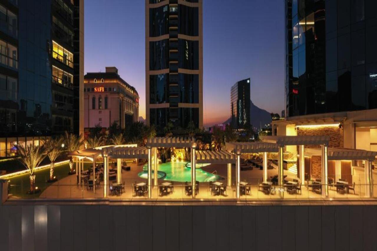Hotel Safi Royal Luxury Metropolitan San Pedro Garza Garcia Esterno foto The pool at the Ritz-Carlton, Mexico City